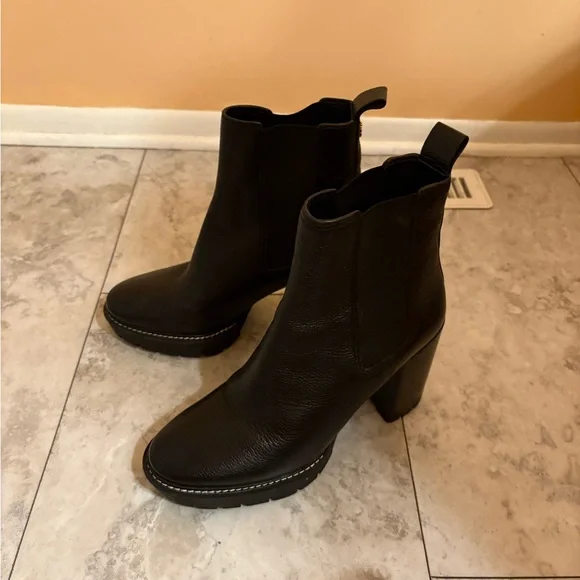 Tory Burch Carson Lug Sole Ankle Boots in Perfect Black - Picture 5 of 12